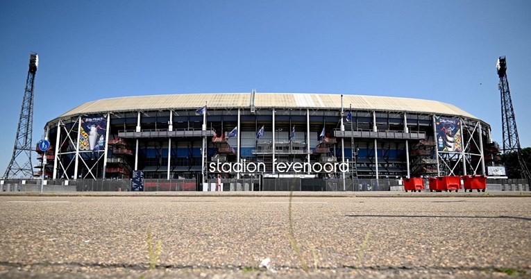 Ovo je stadion na kojem igra Hrvatska. Izgrađen je za 10 mjeseci