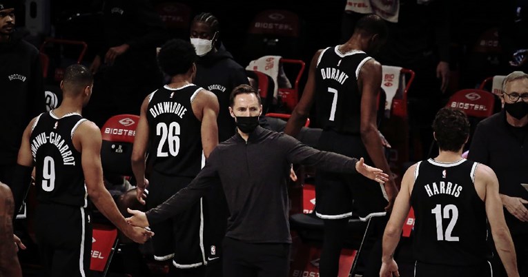 Netsi pokazali moć, uništili Warriorse i Curryja u prvoj utakmici sezone