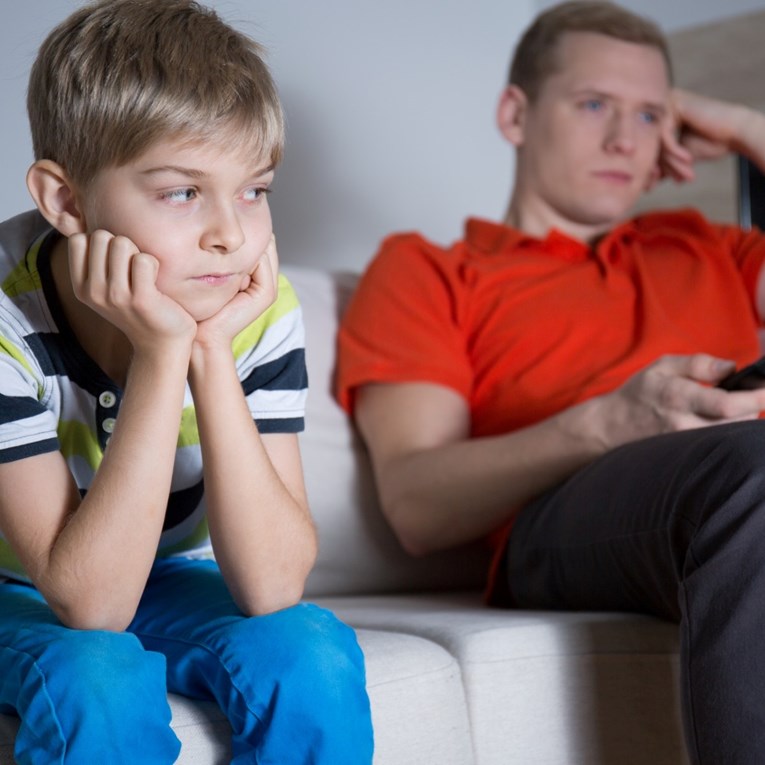 Muškarci kod kojih postoji 5 oblika ponašanja nisu dobar uzor svojoj djeci