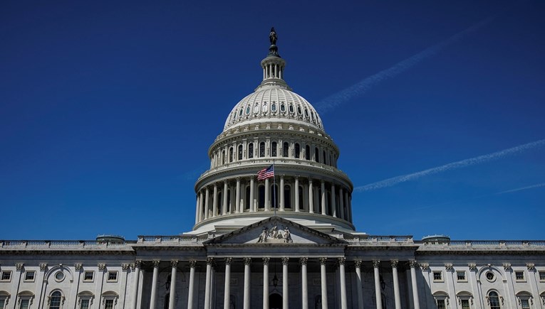 Američki Kongres organizira prva saslušanja u vezi NLO-a