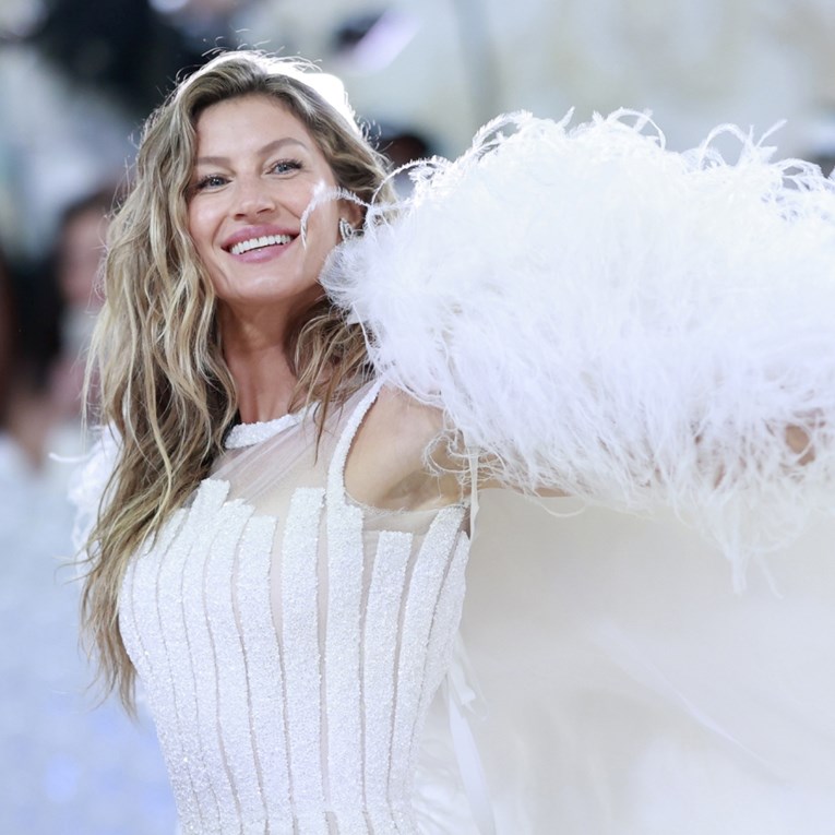 Jedna od najljepših žena na svijetu u tajnosti se udala za instruktora jiu-jitsua