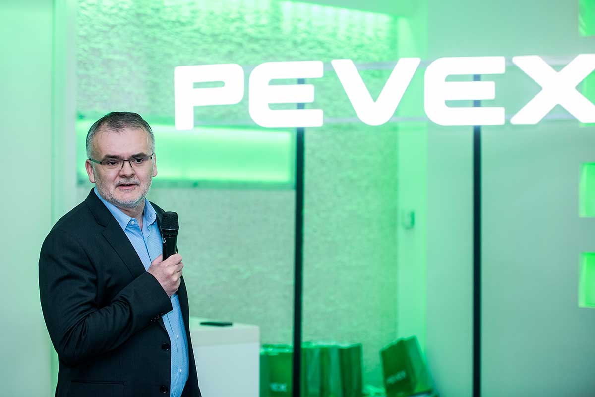 Šef Pevexa smanjio si plaću na 4000 kuna