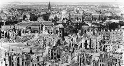 Saveznici su ovaj njemački grad potpuno uništili, poginulo je 25.000 ljudi