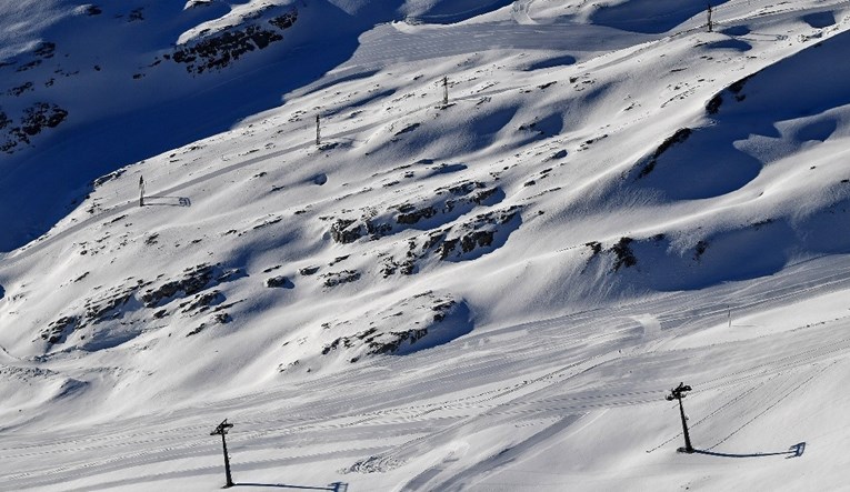 Švicarska skijališta spremaju se za sezonu: "Za širenje virusa nije krivo skijanje"