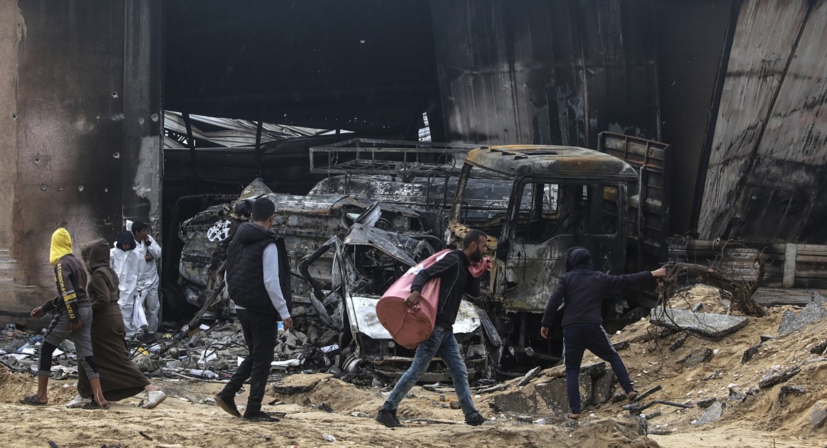 Izrael bombardira jug Gaze, SAD pokušava dogovoriti primirje