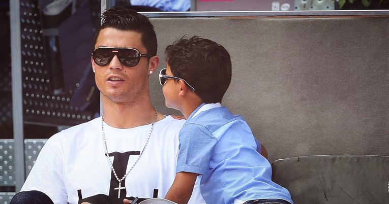 Ronaldo: Savjetujem sinu da se kupa u mrzloj vodi. Nervira me kad pije Coca-Colu