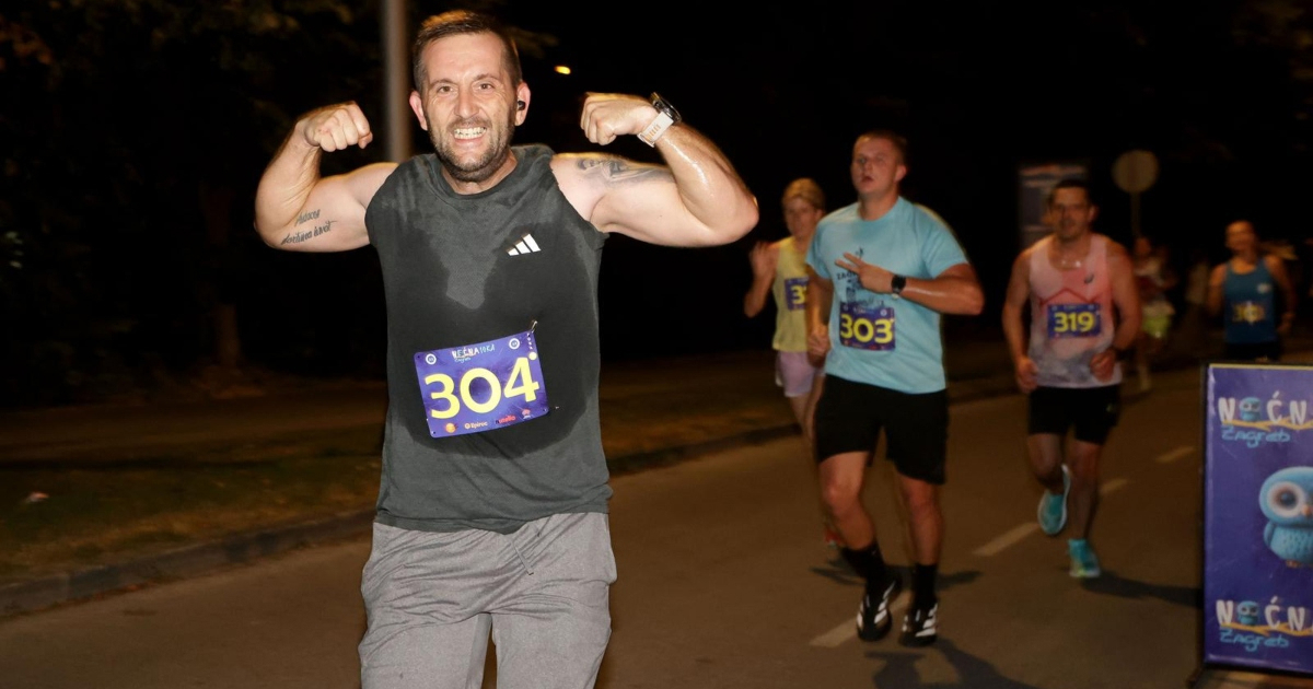 FOTO Jarun preplavili trkači, pogledajte atmosferu s Noćne 10ke i polumaratona