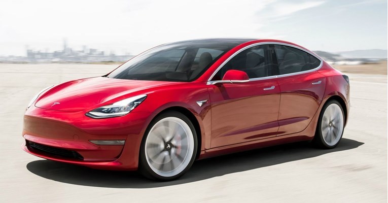 Tesla Model 3 je najpopularniji električni auto, ali ne i u Hrvatskoj
