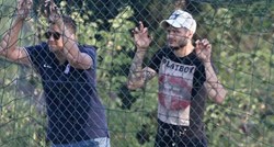 Kristijan Lovrić kroz ogradu gledao utakmicu svoje djevojke u Vranjicu kraj Splita