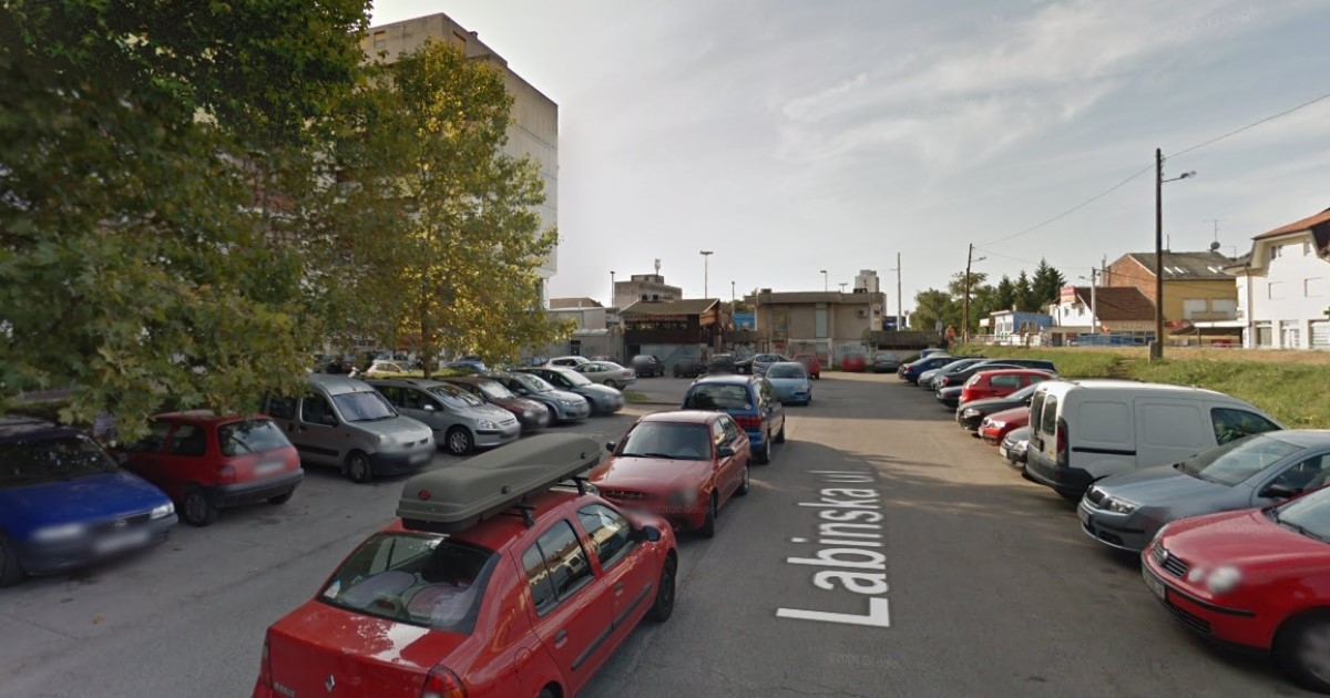 Djevojka u Zagrebu kidala brisače i retrovizore s parkiranih auta, šteta je 12.800 kn