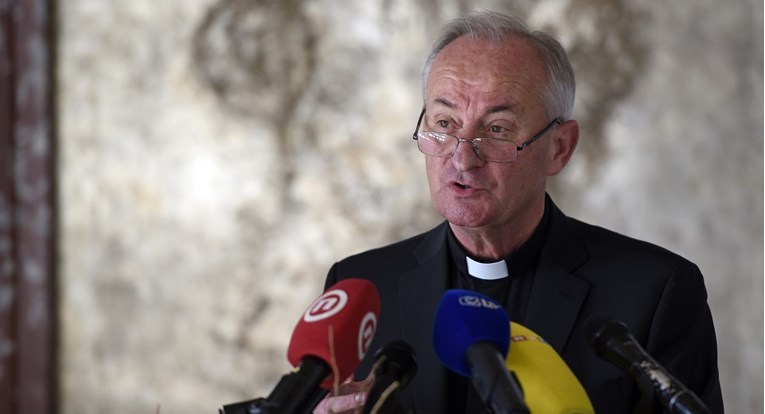 Plenković poslao čestitku novom hvarskom biskupu