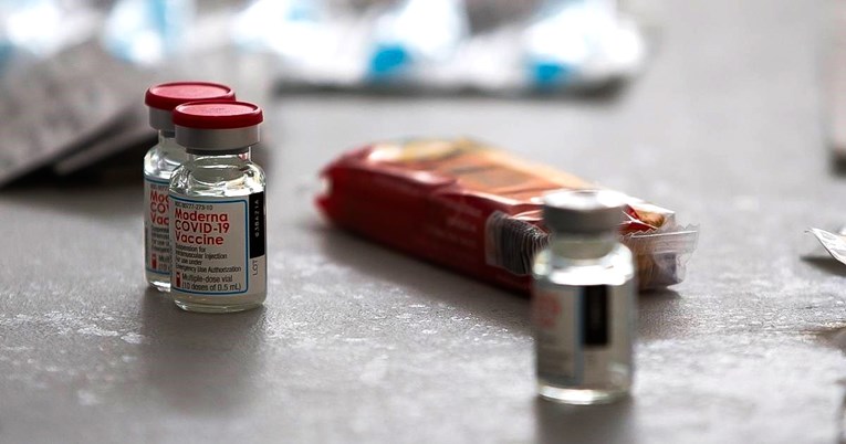 Moderna počela testirati cjepivo protiv covida na djeci i bebama