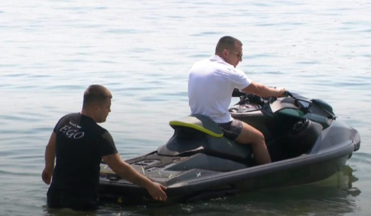 Mladići koji su spasili ženu od utapanja u Dalmaciji: "Usta su joj već bila plava"
