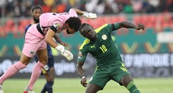 VIDEO Mane pretrpio grub faul, teturao ošamućen pa zabio gol u pobjedi Senegala