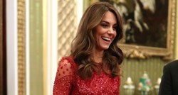 Kate Middleton u očaravajućem izdanju pokazala da i šljokice mogu biti decentne