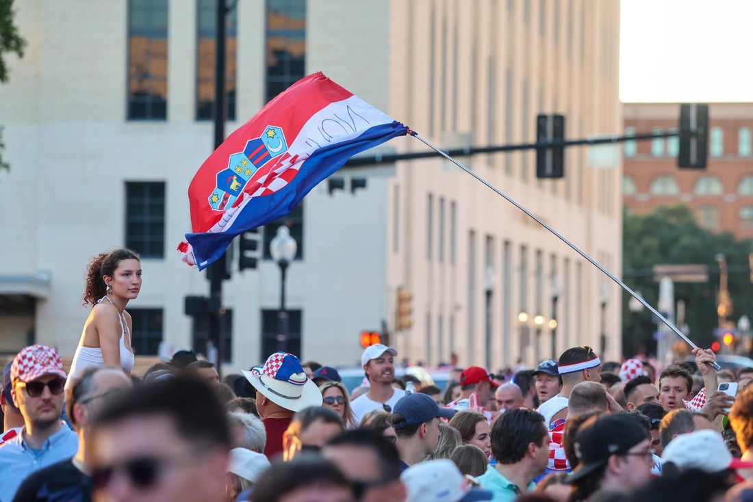 Upozorenje hrvatskim navijačima: Na stadionu u Dallasu mogli bi vam oduzeti zastave