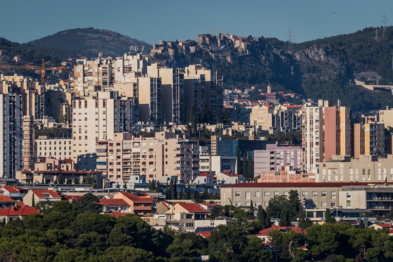 Hoće li padati cijene nekretnina? "Mnogi vlasnici se još uvijek boje iznajmljivanja"