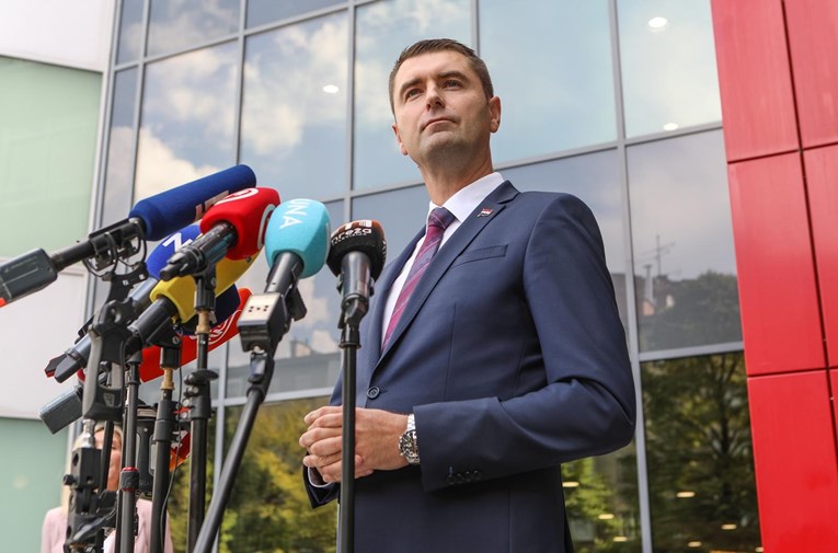 Ministarstvo: Filipović obavijestio Mađare o zabrani izvoza hrvatskog plina
