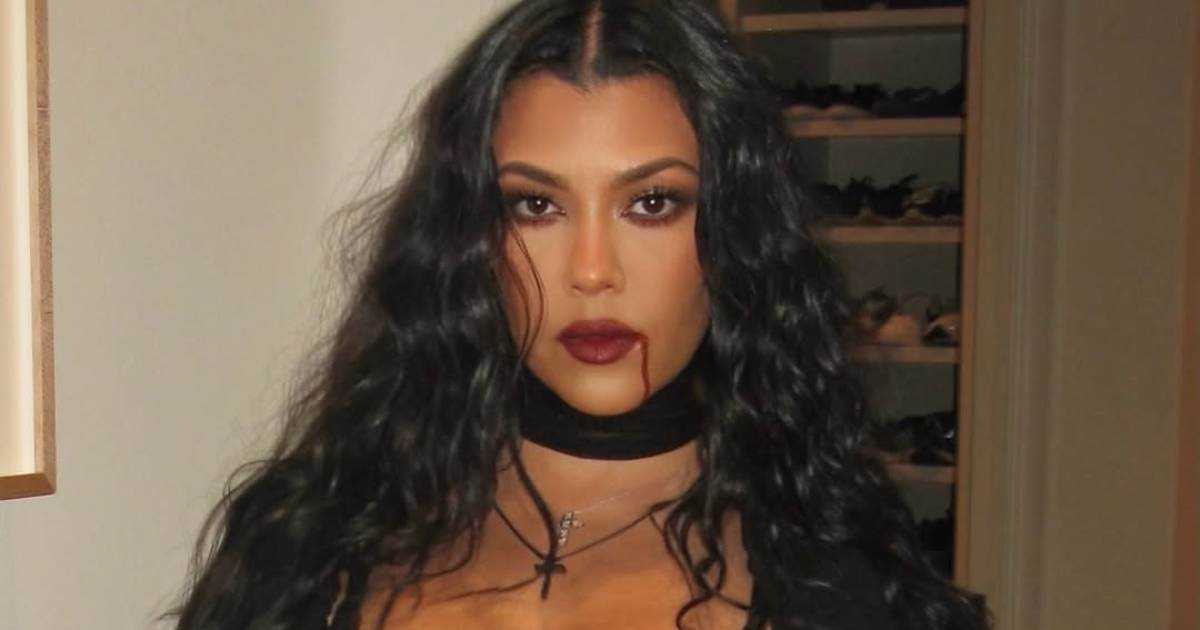 Kourtney Kardashian pojavila se u izazovnom izdanju na rođendanu posinka Landona