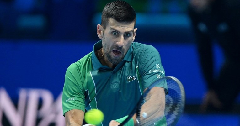 Stručni komentator u prijenosu prozvao Đokovića: Prvo piški pa tek onda zove doktora