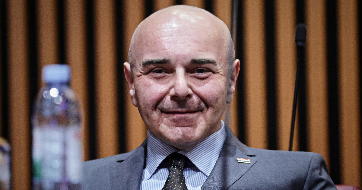 Ministar Ružić: U prosjeku se posvaja 164 djece na godinu