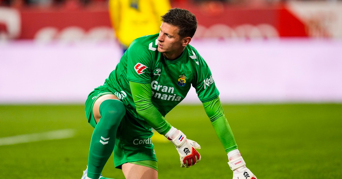 Hrvatski golman nakon transfera života obranio penal u prvoj utakmici za novi klub