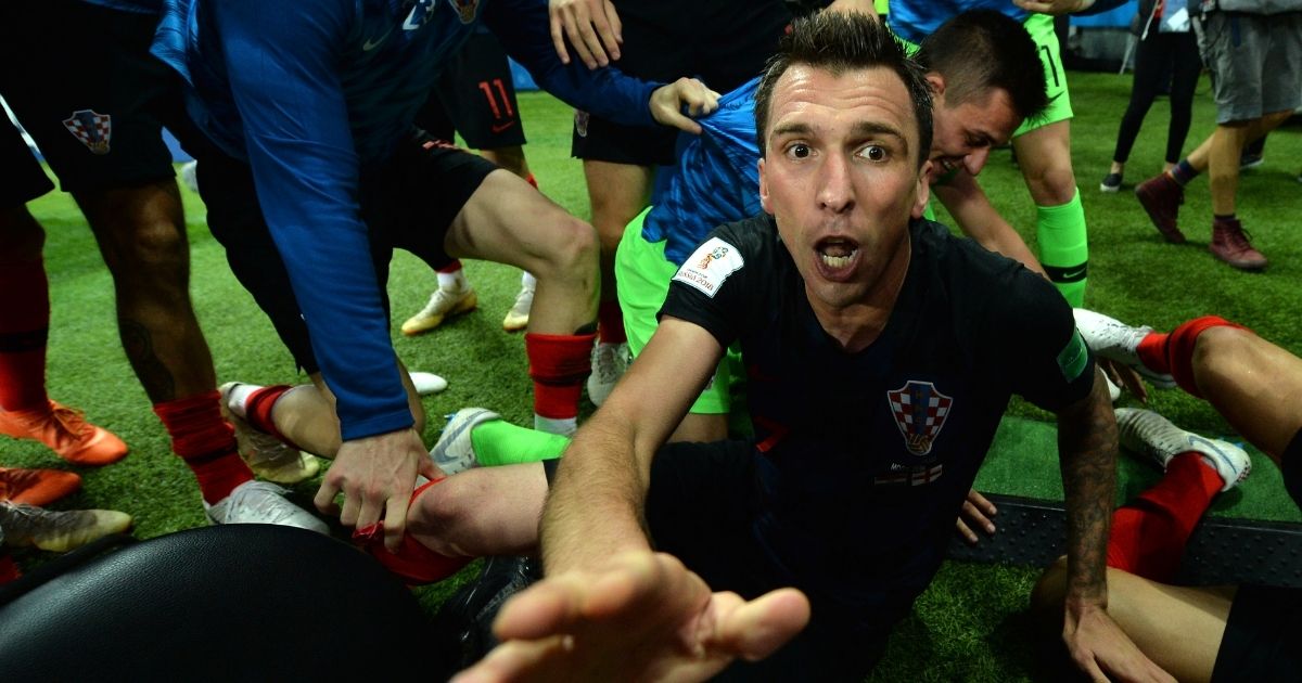 Turci u deliriju zbog dolaska Mandžukića, navijači Fenera maštaju o ratničkom tandemu