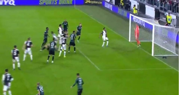 VIDEO Buffon maestralnom obranom zaustavio Bolognu u 94. minuti
