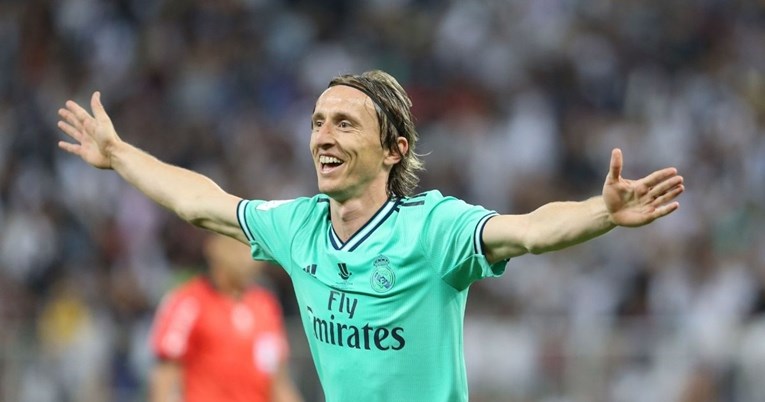 Romano: Modrić potpisuje novi ugovor s Realom