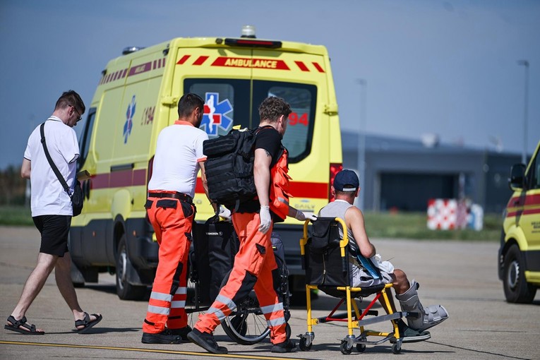VIDEO U Hrvatsku na liječenje stigla nova skupina ukrajinskih ranjenika