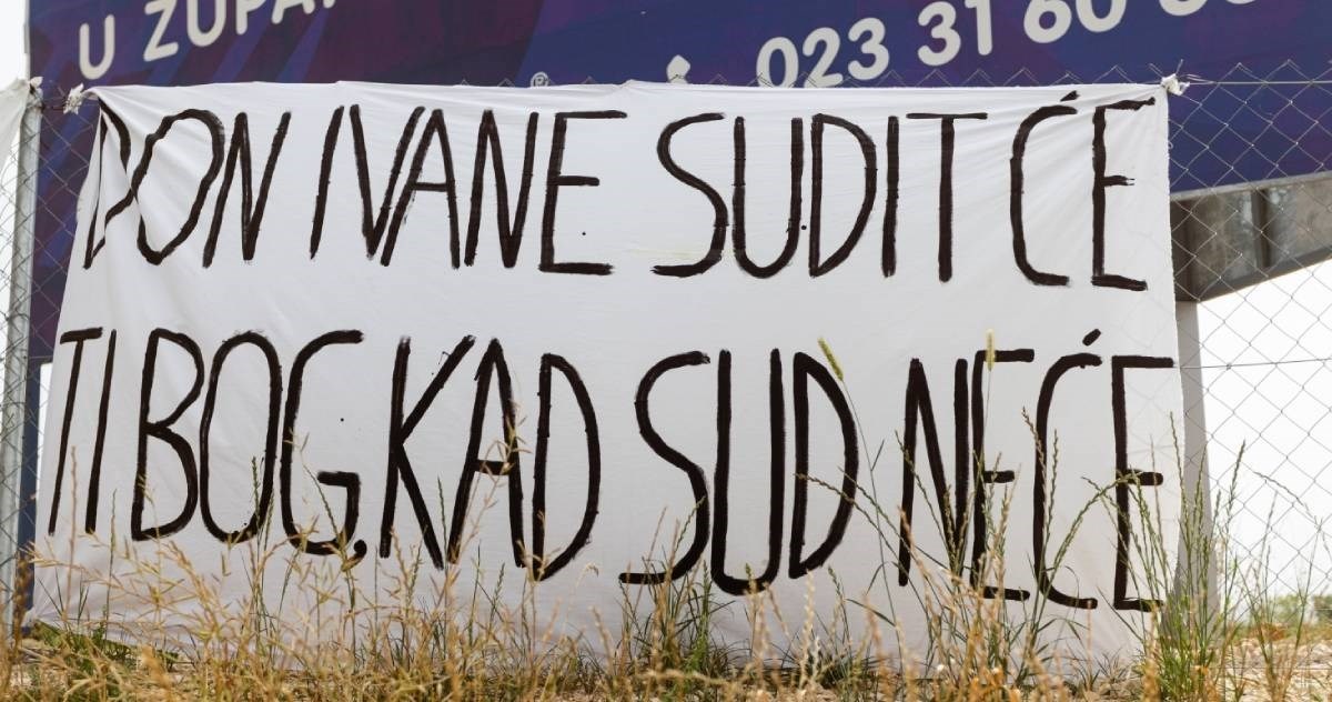 Kod Zadra poruka svećeniku koji je skrivio prometnu: "Sudit će ti bog kad sud neće"