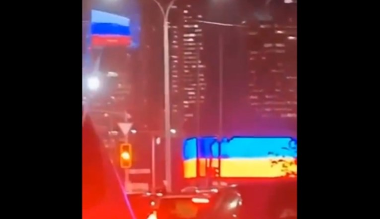 VIDEO Putin došao u Astanu, u centru grada pojavila se velika ukrajinska zastava