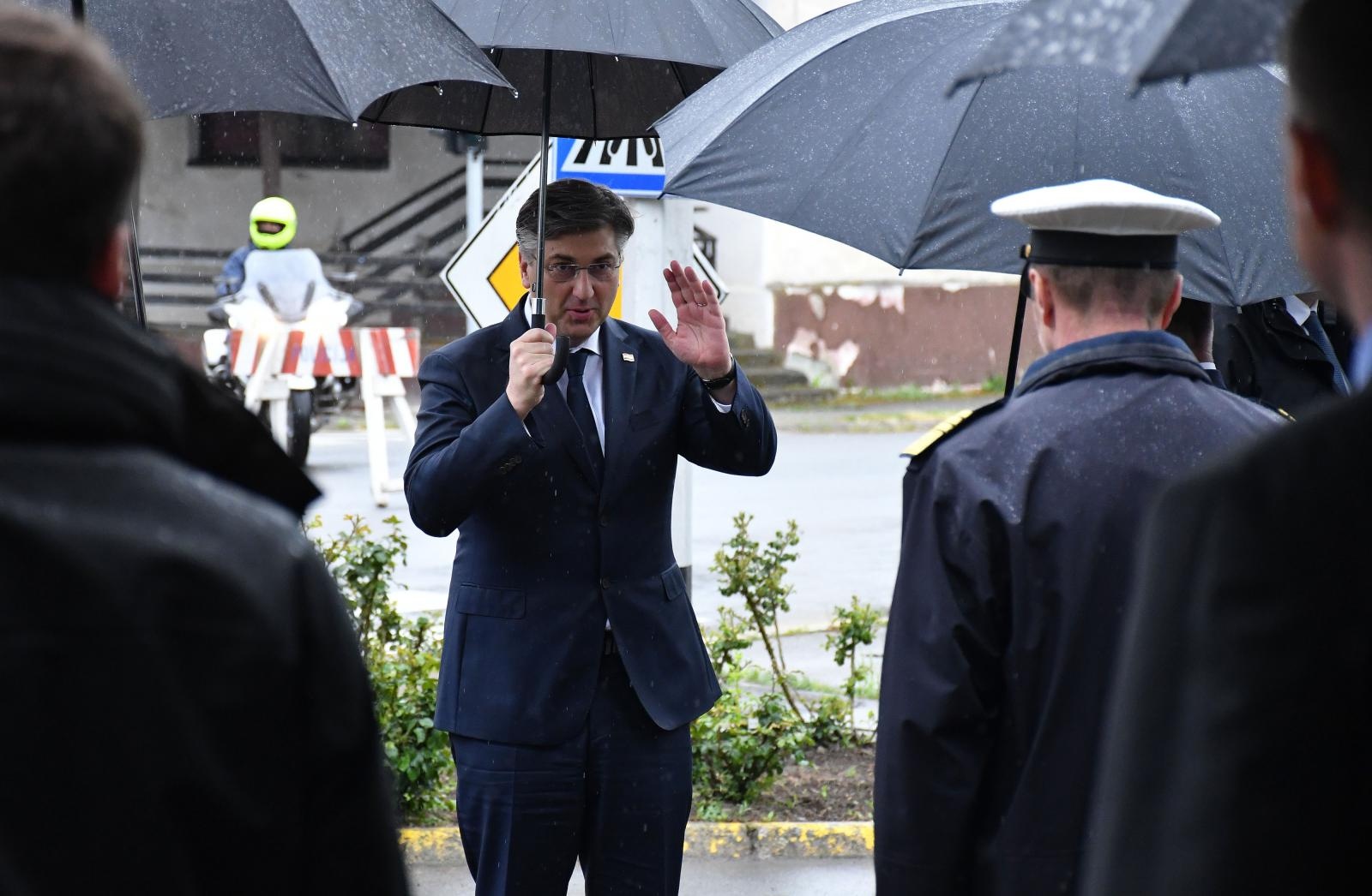 GLAS o incidentu na obilježavanju Bljeska: Dirigent je Plenković, a izvršitelj Medved