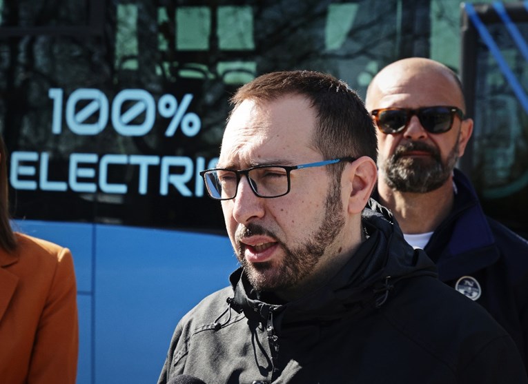 Tomašević: Neće me zaustaviti likovi izgmizali iz podzemlja