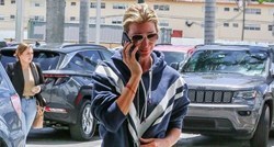 Ivanka Trump plakala dok je pričala na mobitel, nedavno otkriveno da joj muž ima rak