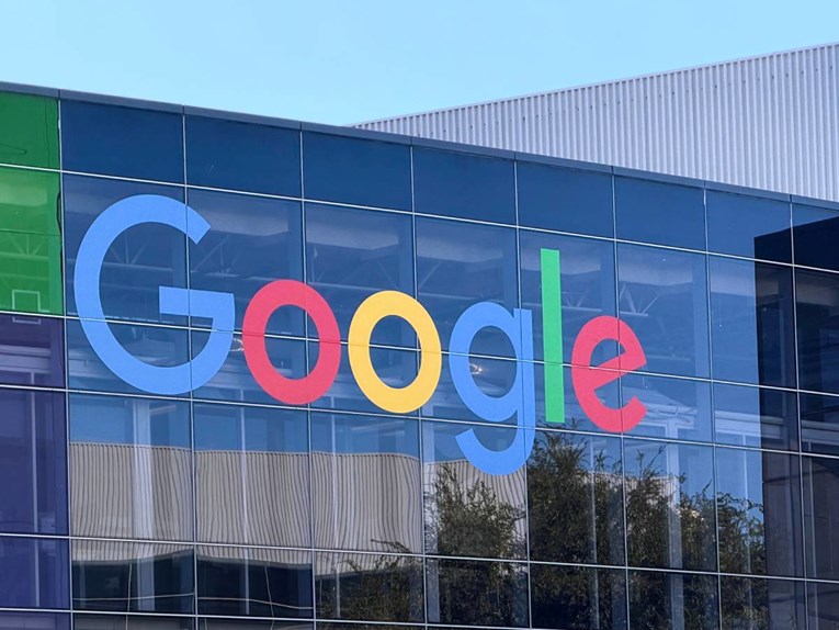 Google mora mijenjati Play Store ili ga čeka ogromna kazna