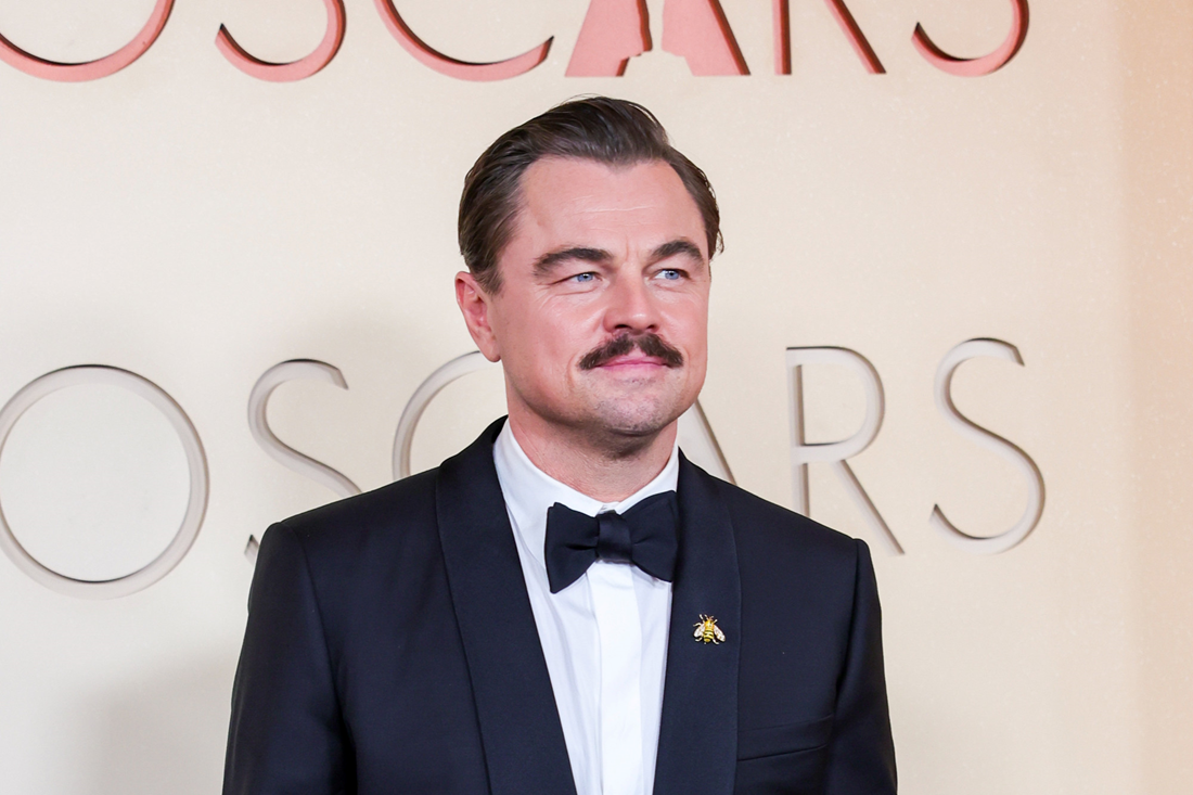 Ljudi komentiraju izgled DiCaprija na Oscarima: "Hodajuća kriza srednjih godina"