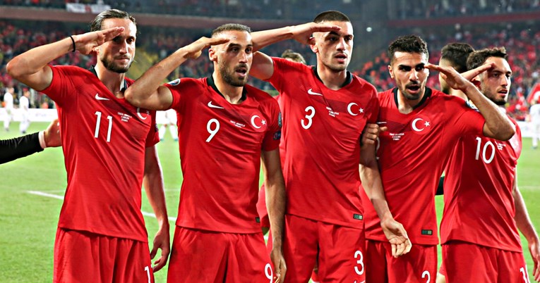 UEFA pokreće istragu zbog vojničkog pozdrava reprezentativaca Turske