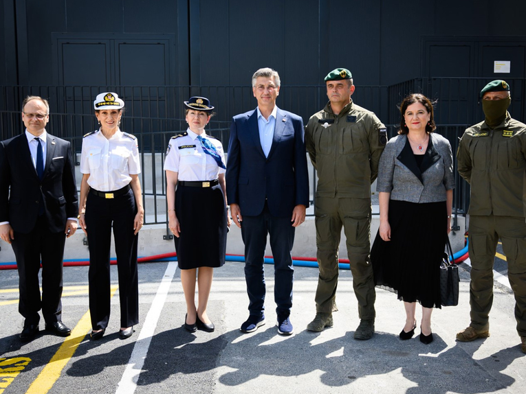 Plenković u Parizu, na Macronov mimohod idu specijalci. "Spriječena je pogreška"