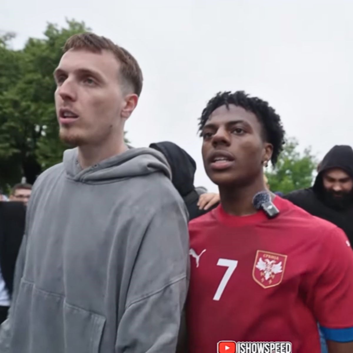 VIDEO IShowSpeed snimao lajv iz Beograda. Mladi upali u kadar i vikali: "Pumpaj"