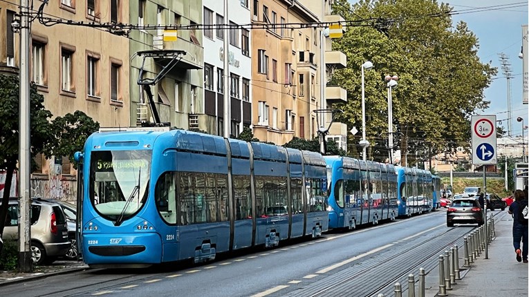 Jutros nakratko stali tramvaji u Zagrebu, pao je napon