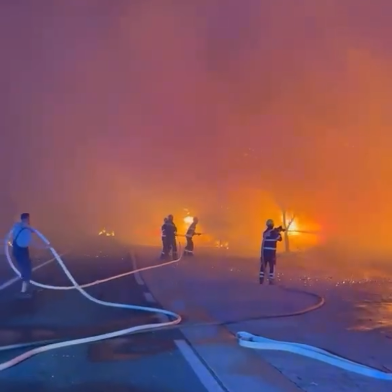 VIDEO Splitski vatrogasci objavili snimku gašenja požara kod Omiša