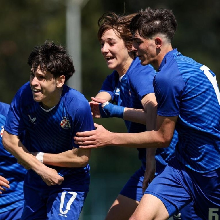 Kadeti Dinama pobijedili Hajduk. U 88. gosti dobili crveni zbog šamara