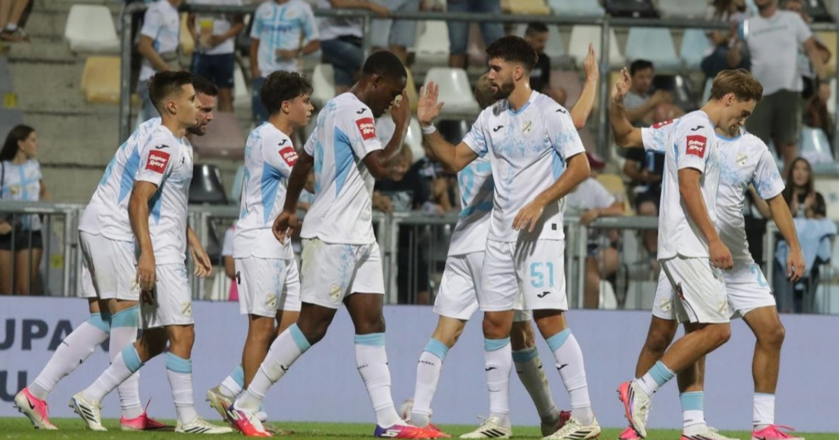 UŽIVO Fruk zabio četvrti gol Rijeke protiv Osijeka. Sjajna utakmica na Rujevici