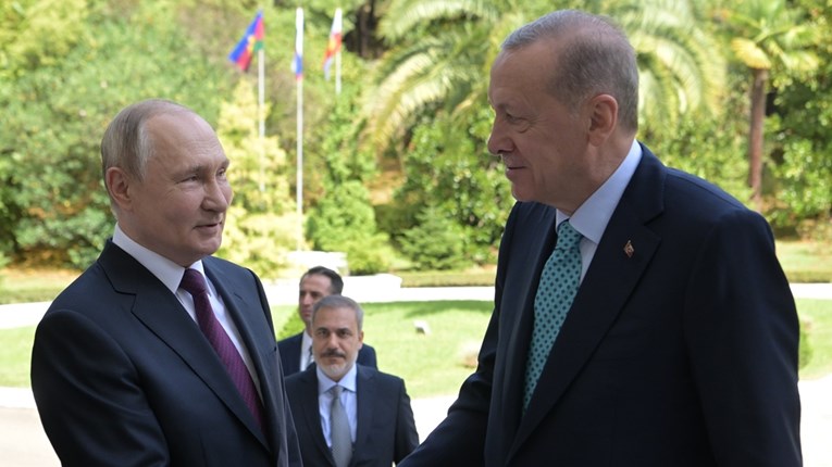 Erdogan čestitao Putinu na pobjedi, opet ponudio da bude posrednik u pregovorima