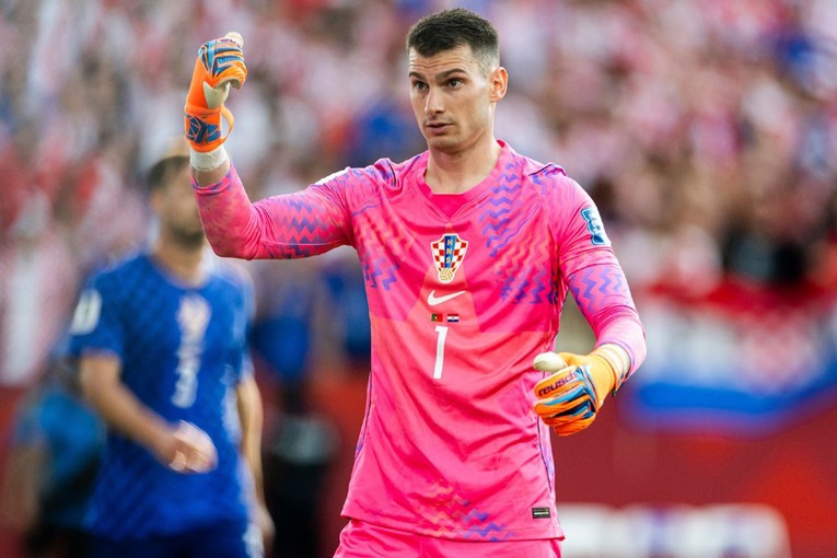 Romano: Gotovo je. Livaković prelazi u Barcelonu