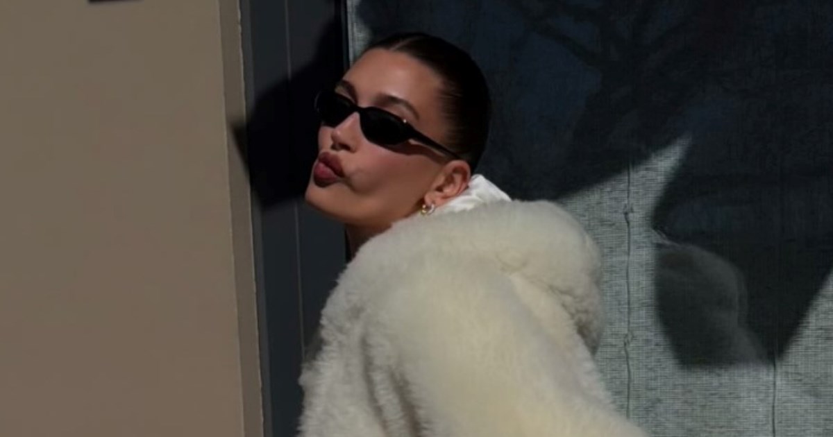 Ovo je outfit u kojem se Hailey Bieber pojavila na Super Bowlu