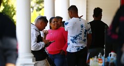 Republikanski guverner s Floride poslao migrante na otok, reagirala Bijela kuća