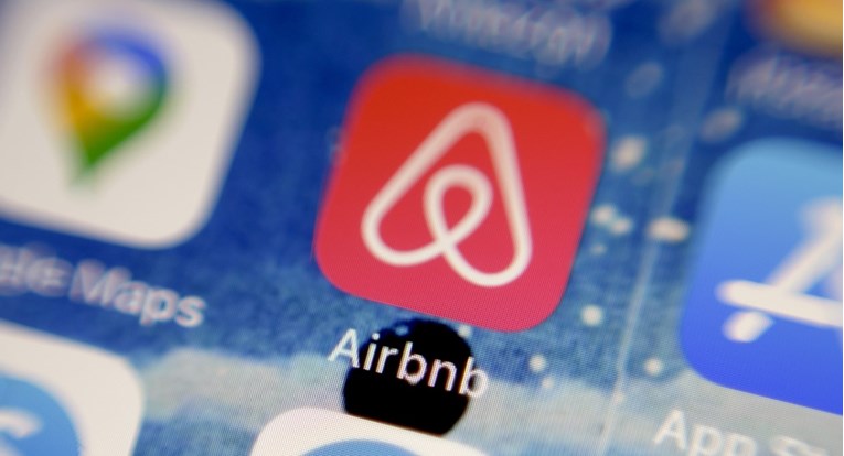 Airbnb imao veliki skok prihoda na kraju prošle godine, porasle i rezervacije