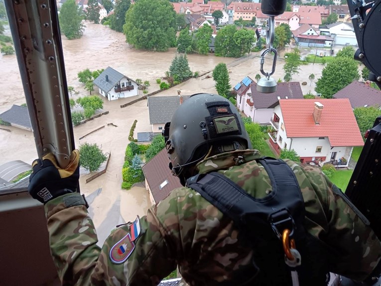 VIDEO U Sloveniji troje poginulih, bujice, evakuacije. I još nije gotovo
